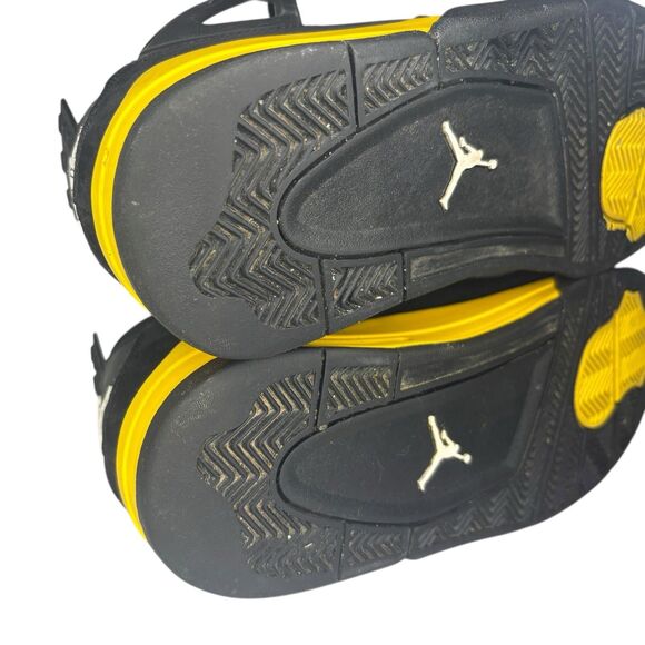 Size 9 - Air Jordan 4 Retro Thunder 2023 | DH6927-017 main image 7